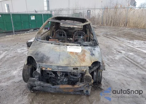 2015 Fiat 500E Battery Electric z USA, uszkodzony, nr VIN 3C3CFFGE6FT527251